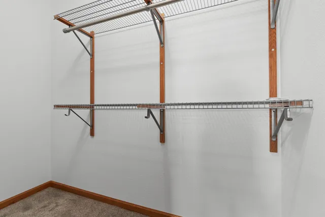 $800,000 | 5220 County Rd HH, Barneveld, WI 53507