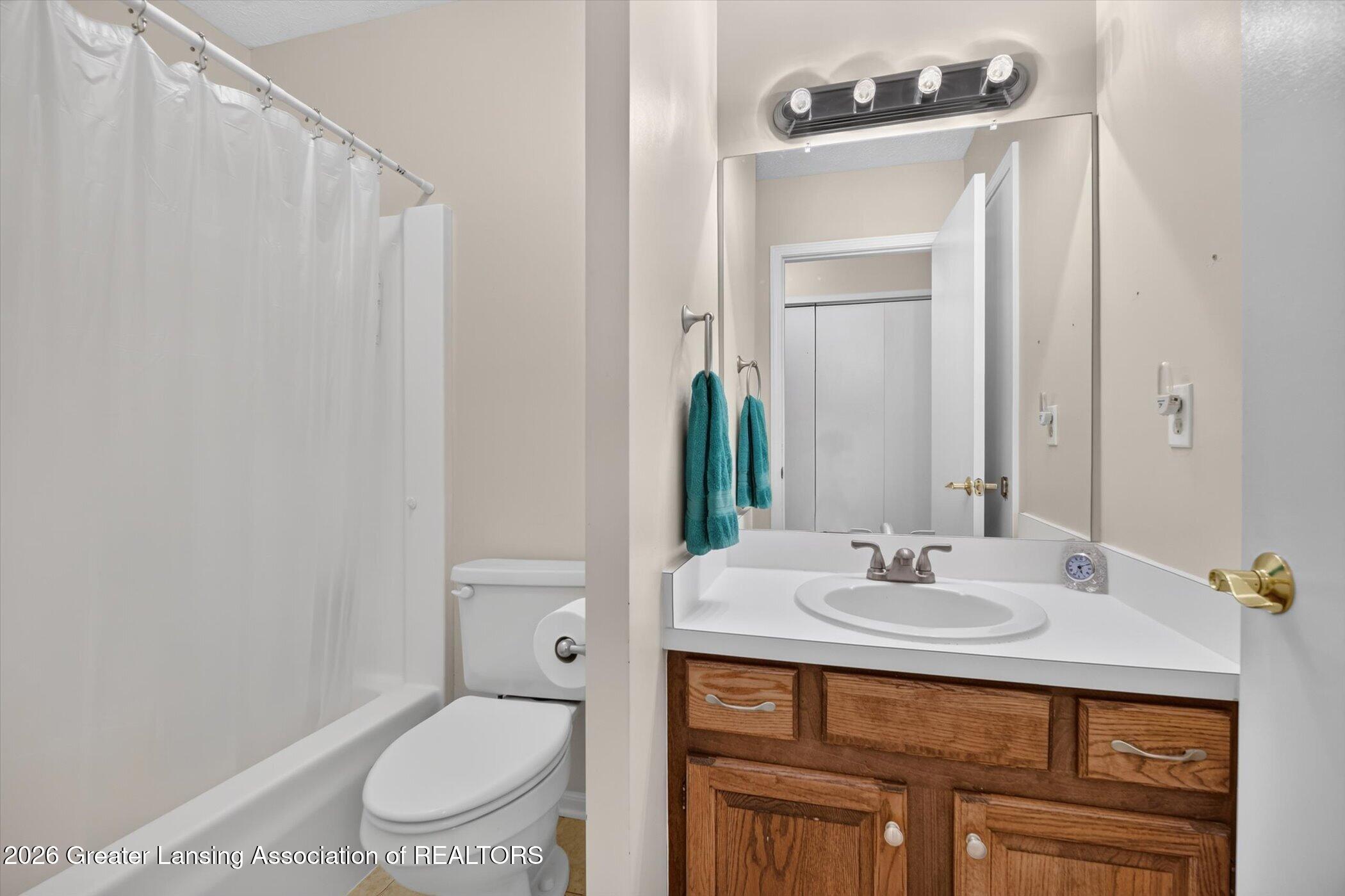 201 Ruby Way Williamston, MI 48895 - Photo 15 of 38 15-201-Ruby-Way-Windowstill-Photography