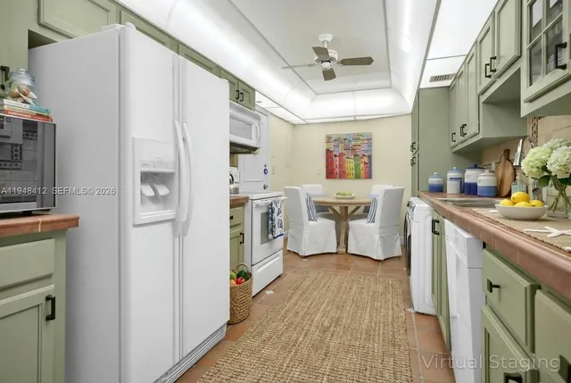 $1,050,000 | 1121 Crandon Boulevard, Unit E803, Key Biscayne, FL 33149