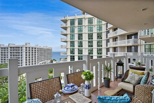 $1,050,000 | 1121 Crandon Boulevard, Unit E803, Key Biscayne, FL 33149