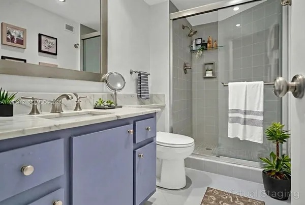 $1,050,000 | 1121 Crandon Boulevard, Unit E803, Key Biscayne, FL 33149