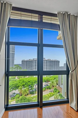 $1,050,000 | 1121 Crandon Boulevard, Unit E803, Key Biscayne, FL 33149