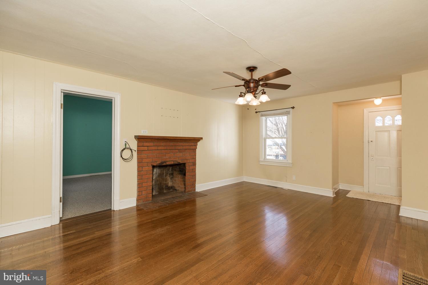 430 North Pleasant Valley Road Winchester, VA 22601 - Photo 5 of 45 Gallery Image 5