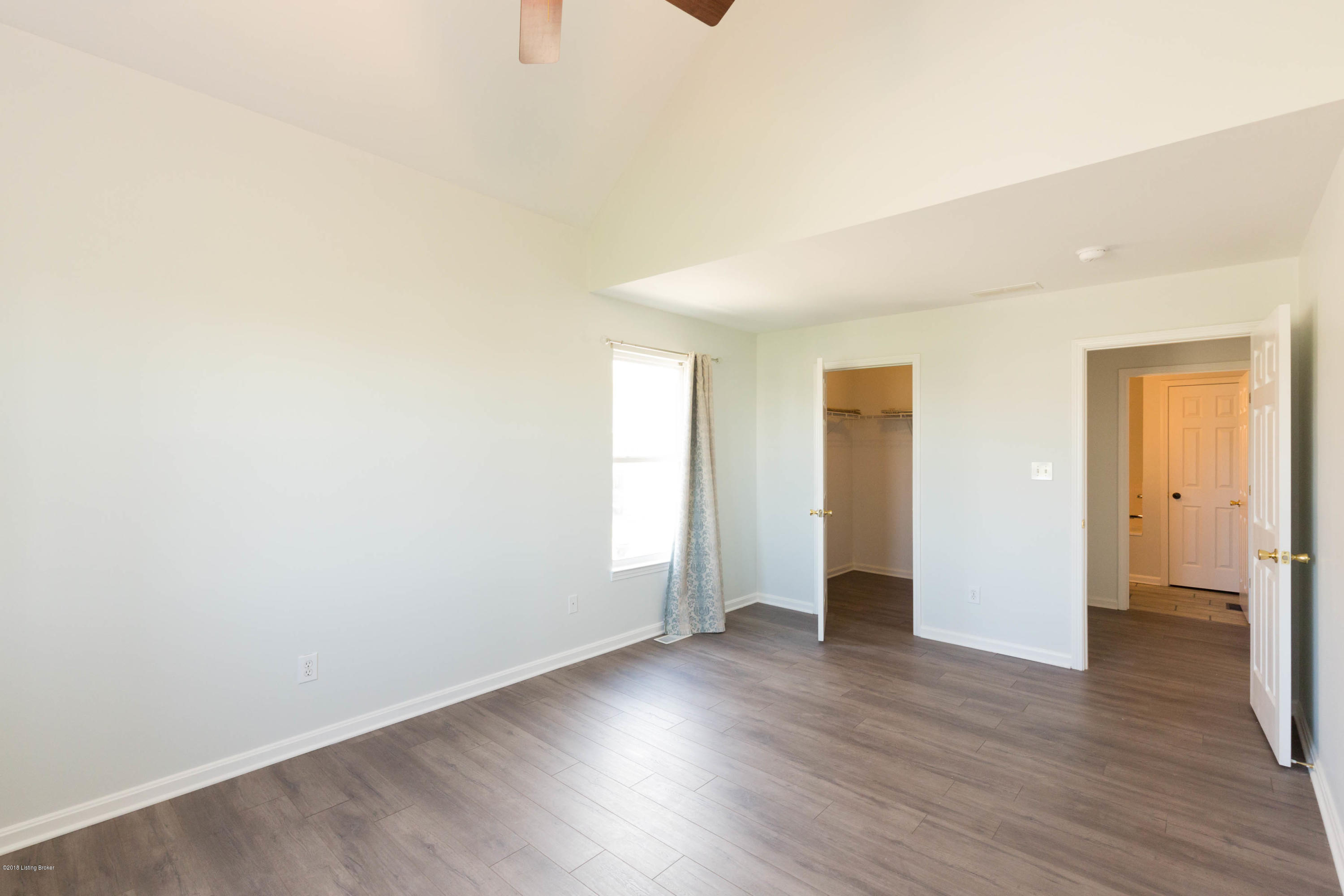 3004 Kent Road Louisville, KY 40205 - Photo 28 of 44 AJB_2574