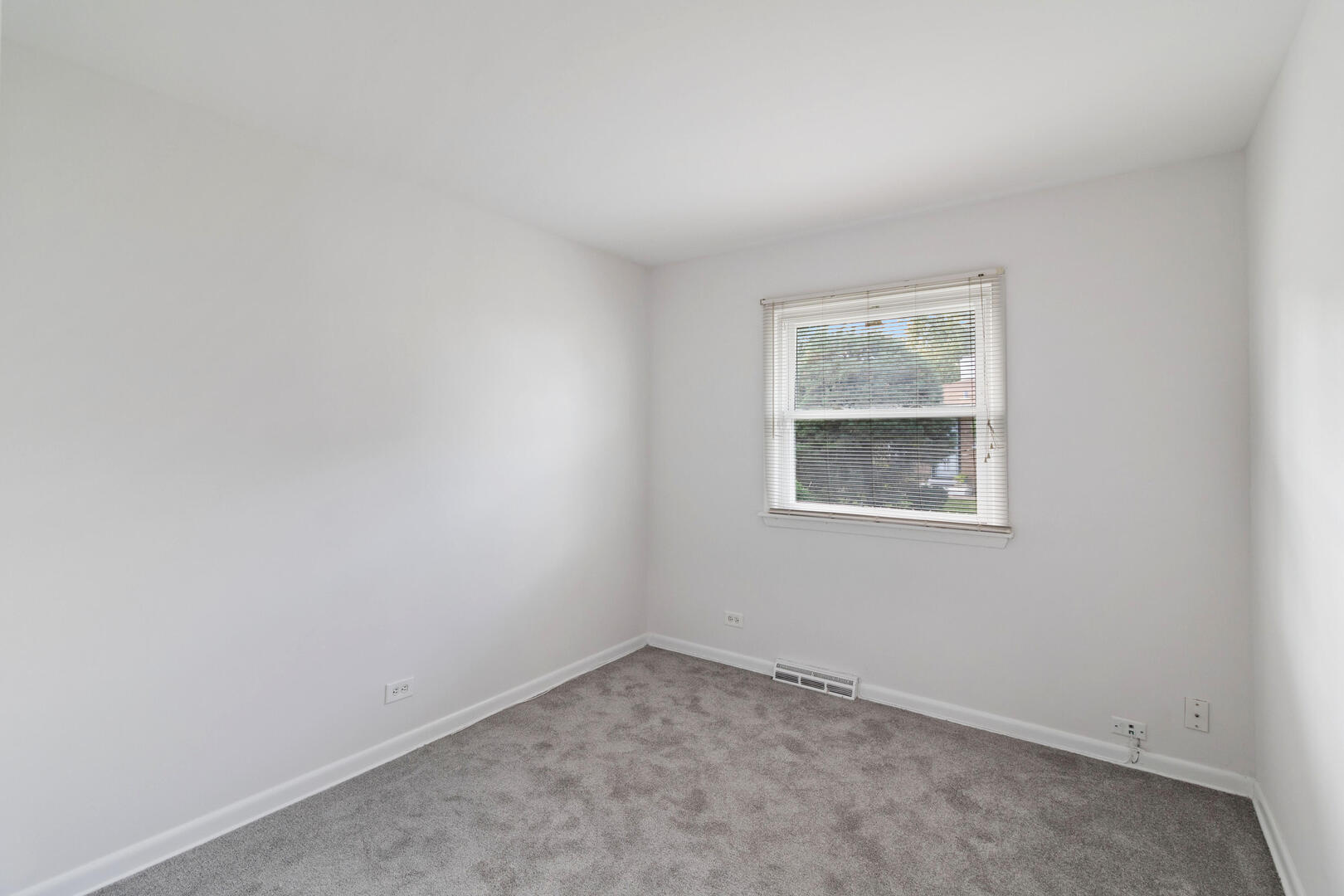 1848 West 163rd Street Markham, IL 60428 - Photo 13 of 20