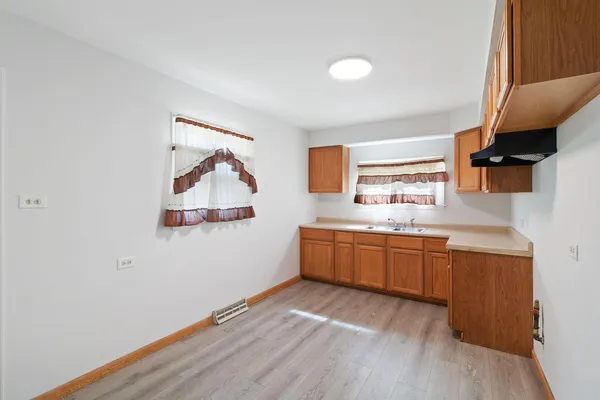 $145,000 | 1848 West 163rd Street, Markham, IL 60428