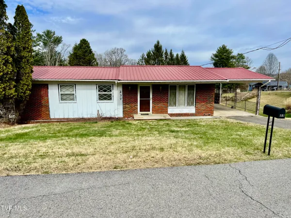 $145,000 | 237 Grandview Drive Southeast, Wise, VA 24293