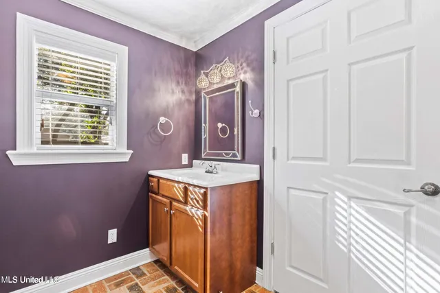 $1,900 | 281 Santini Street, Biloxi, MS 39530