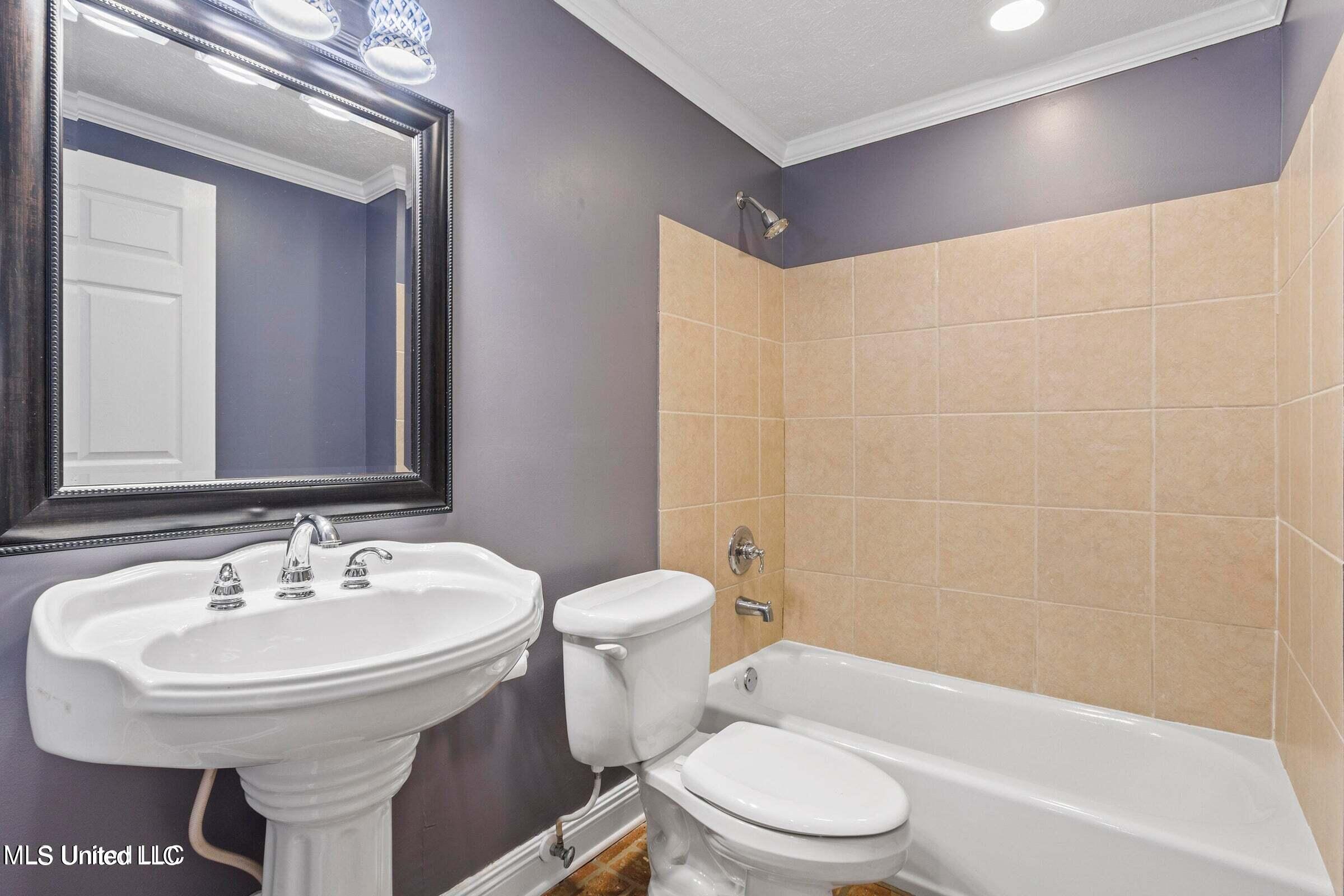 281 Santini Street Biloxi, MS 39530 - Photo 20 of 26 bath 2