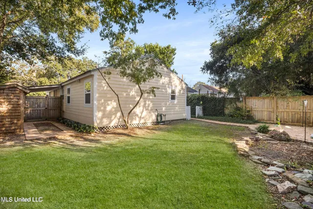 $1,900 | 281 Santini Street, Biloxi, MS 39530