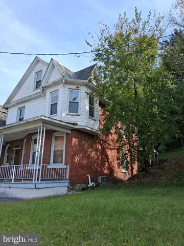 $68,000 | 920 Maryland Avenue, Cumberland, MD 21502