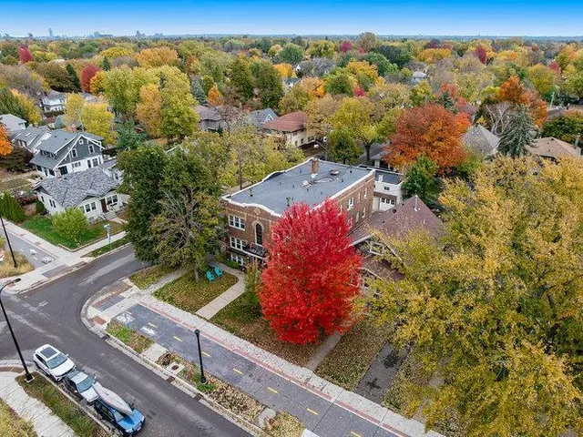 $295,000 | 4501 Bryant Avenue South, Unit 2, Minneapolis, MN 55419