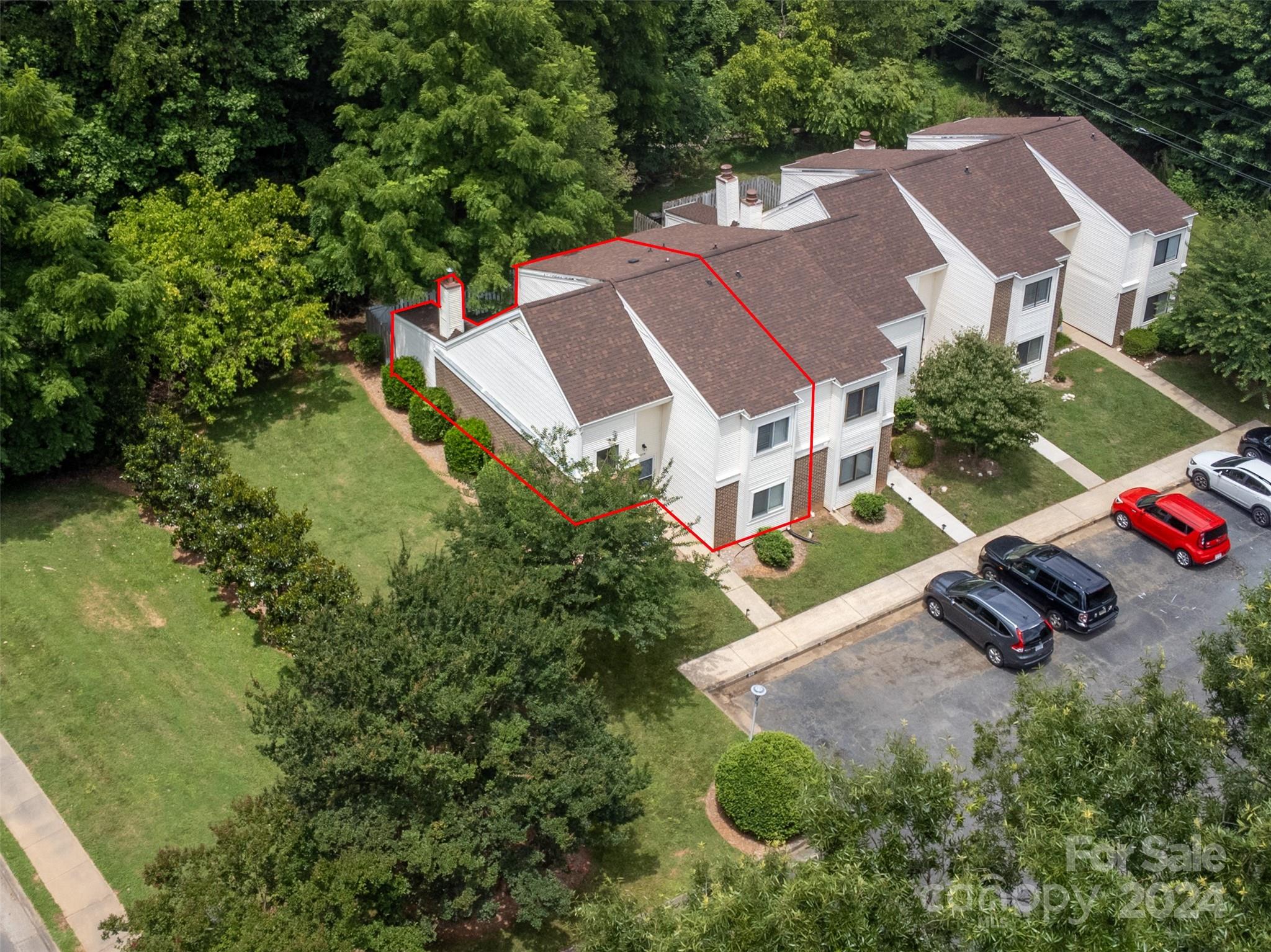 6714 Thermal Road Charlotte, NC 28211 - Photo 23 of 25 an aerial view of multiple houses with yard