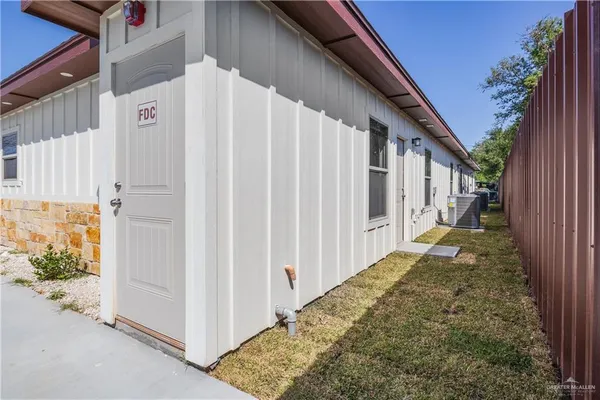 $1,450 | 2114 Galveston Avenue, Unit 3, McAllen, TX 78501