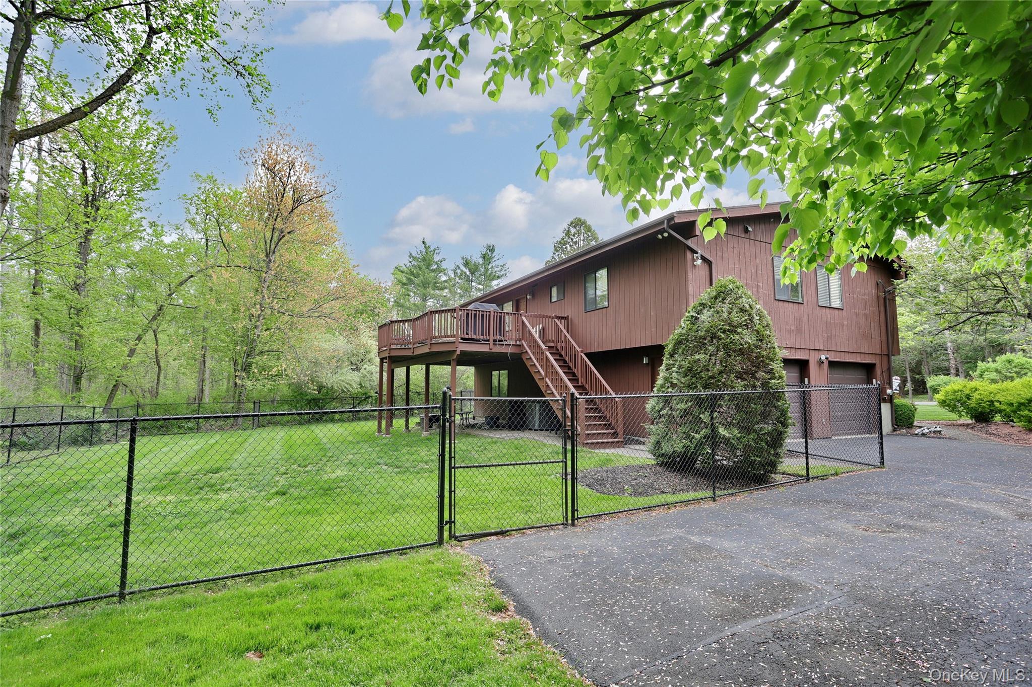 47 Camp Hill Road Pomona, NY 10970 - Photo 25 of 30 a house view with a garden space