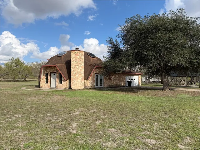 $225,000 | 119 County Road 324, Alice, TX 78332