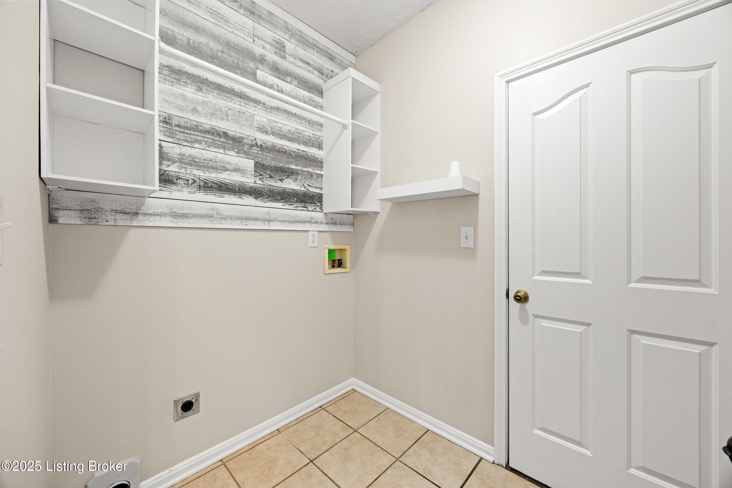 6521 Keeling Place Road Louisville, KY 40291 - Photo 24 of 59 27