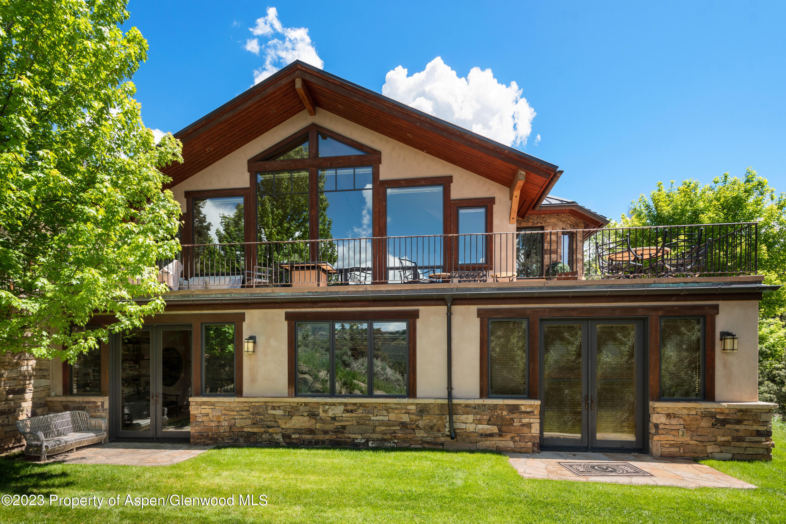 121 Ridge Road Basalt, CO 81621 - Photo 2 of 25 a front view of house with yard