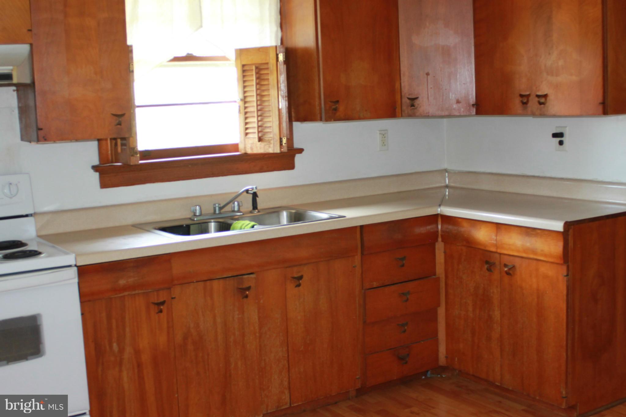 10236 Indiantown Road King George, VA 22485 - Photo 2 of 24 Kitchen