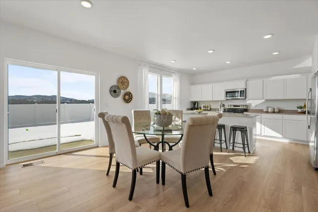 $524,900 | 710 East 4th Street, Deer Park, WA 99006