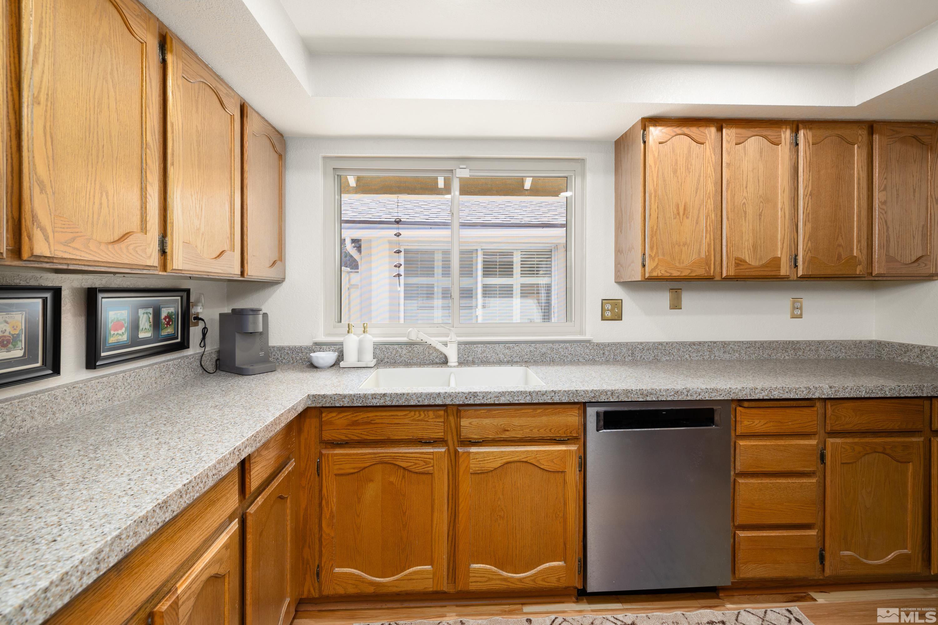 1159 Wagon Wheel Circle Reno, NV 89503 - Photo 8 of 30 Photo 8
