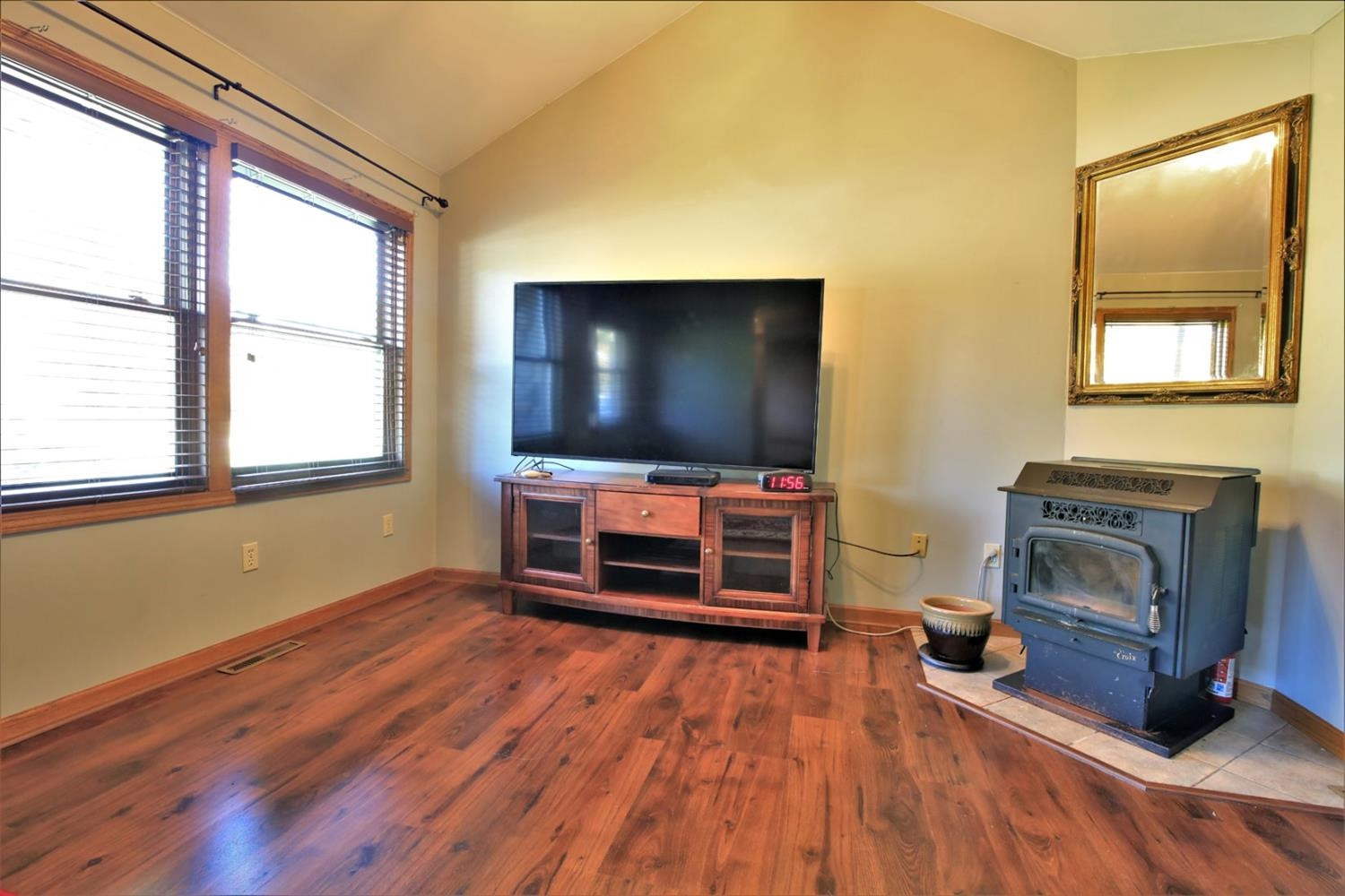 12895 Dennison Road Milan, MI 48160 - Photo 10 of 45 Photo 10