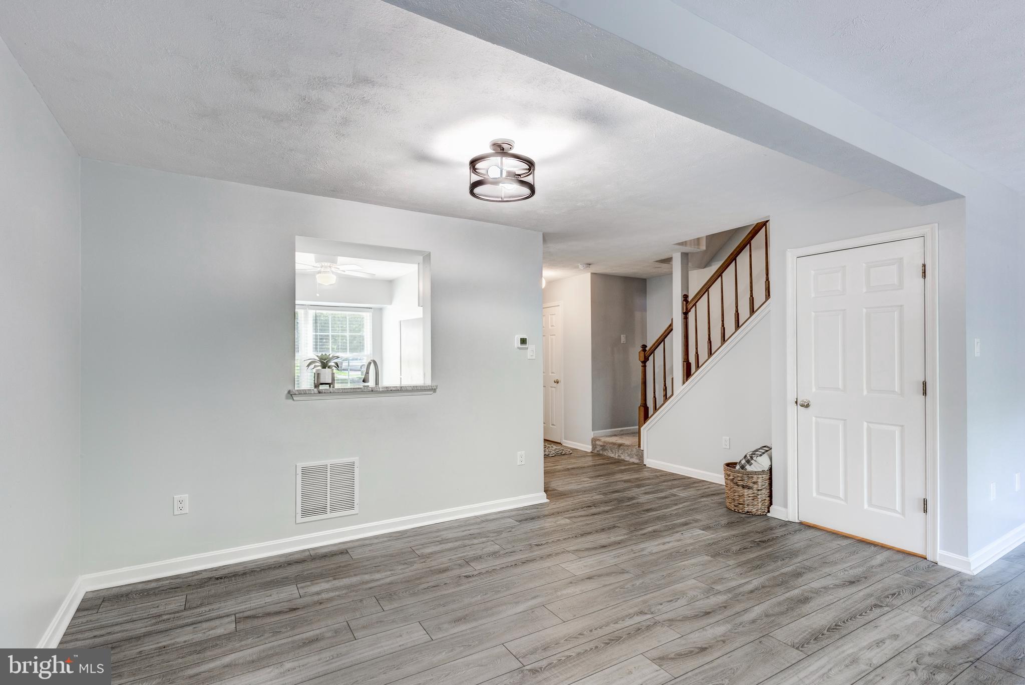 882 Gaming Square Hampstead, MD 21074 - Photo 14 of 46 Dining Area with convenient opening to kitchen