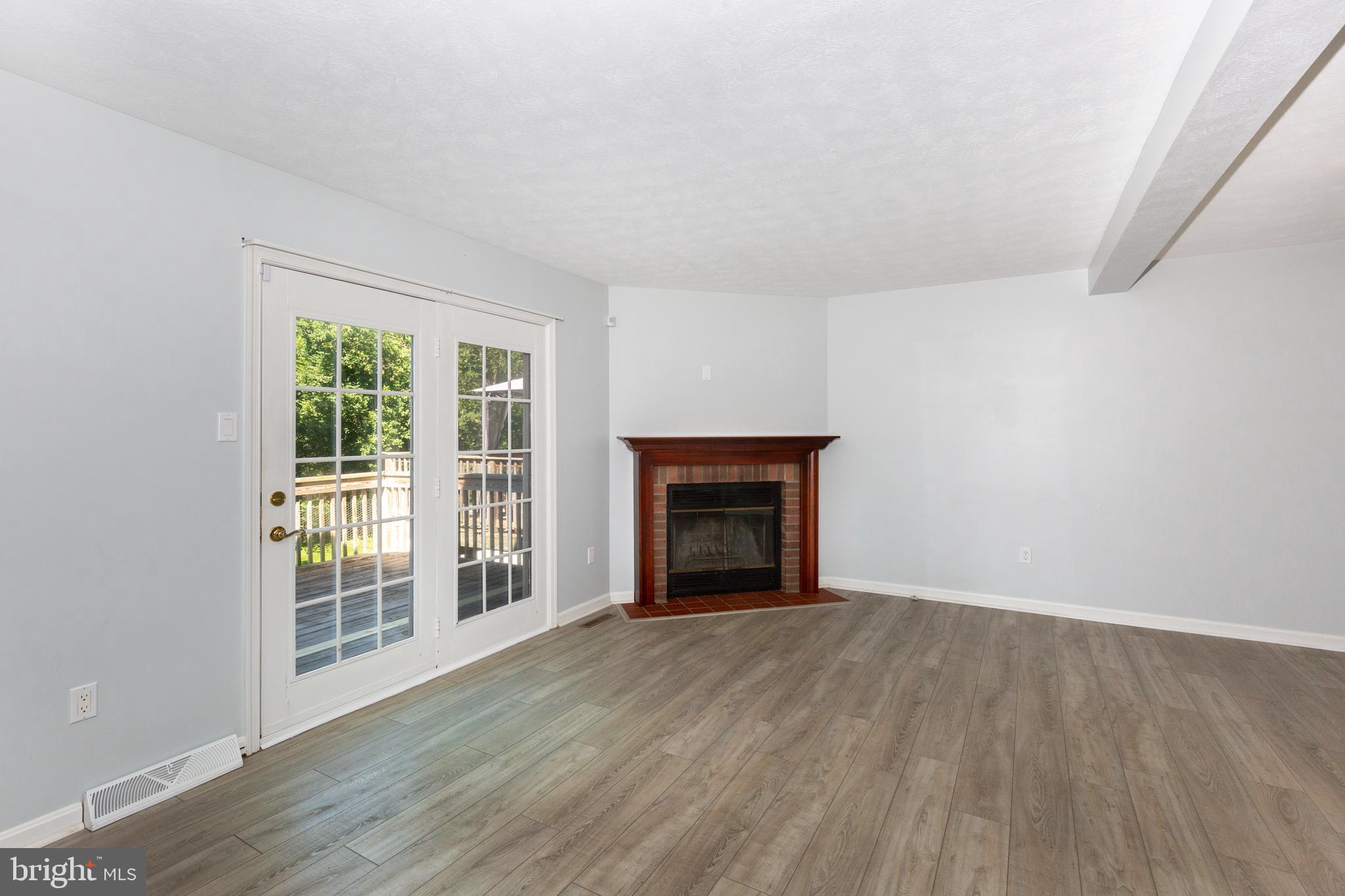 882 Gaming Square Hampstead, MD 21074 - Photo 16 of 46