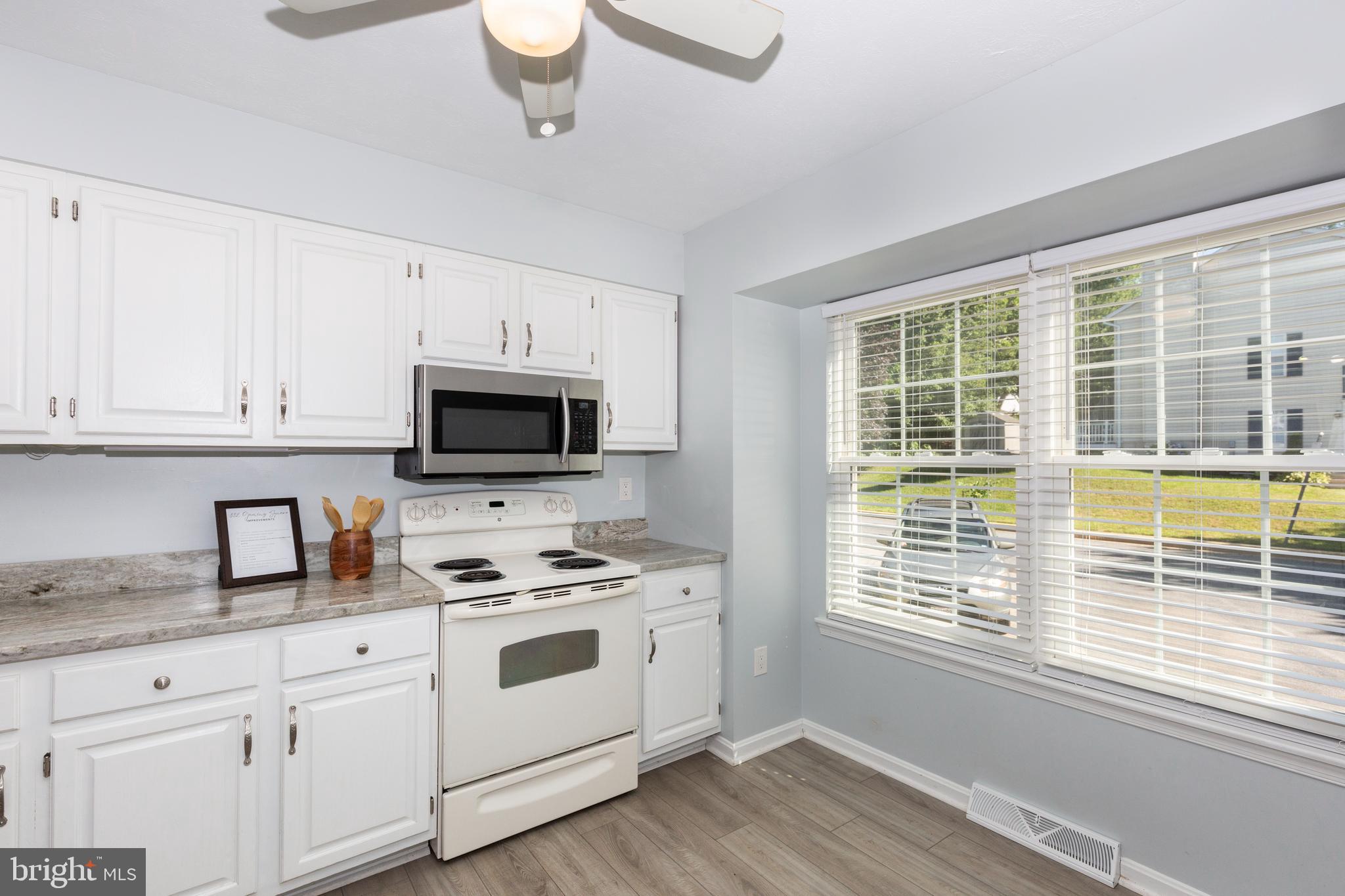 882 Gaming Square Hampstead, MD 21074 - Photo 8 of 46