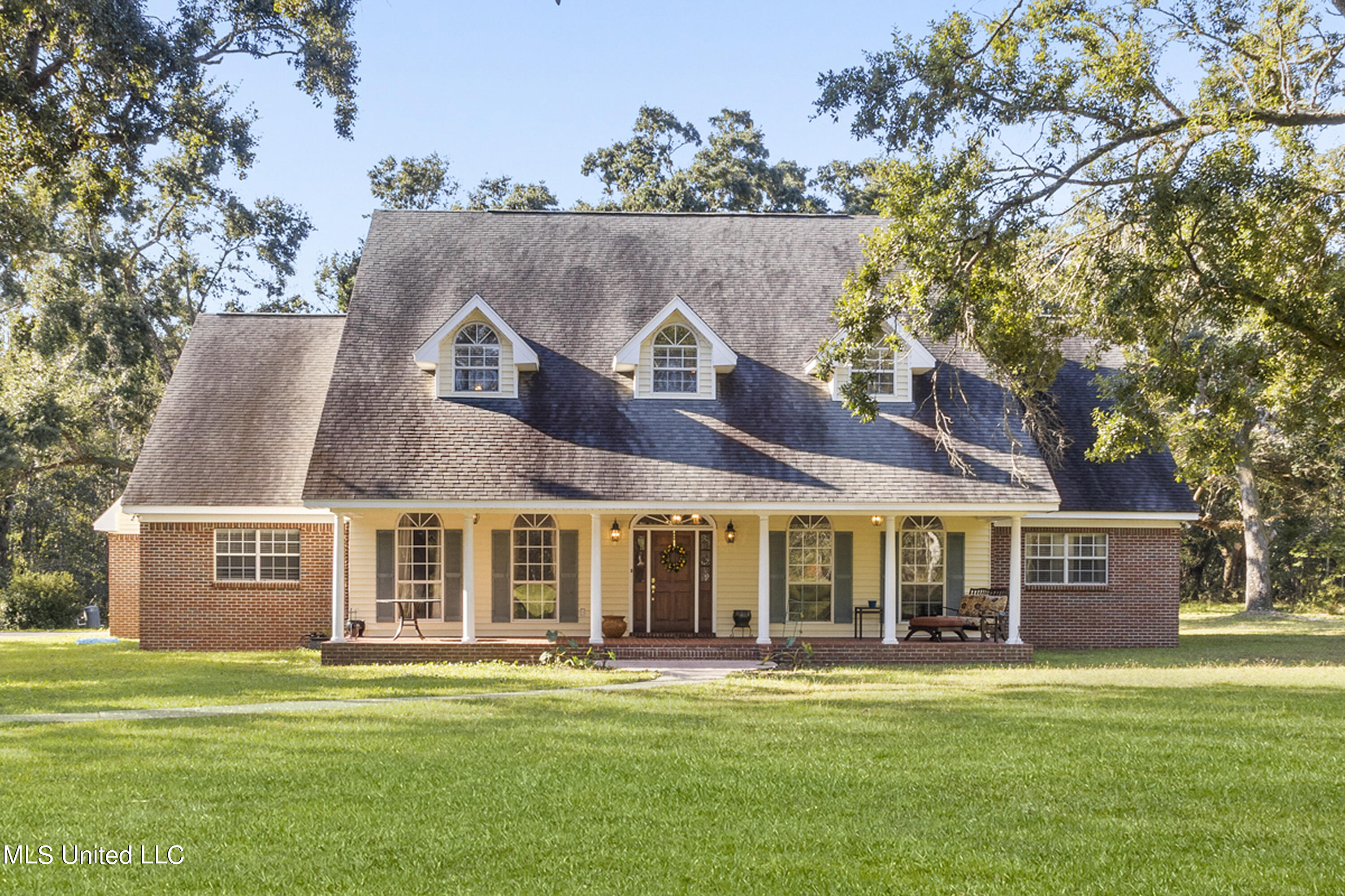 1122 Demourelle Road Pass Christian, MS 39571 - Photo 1 of 34 002
