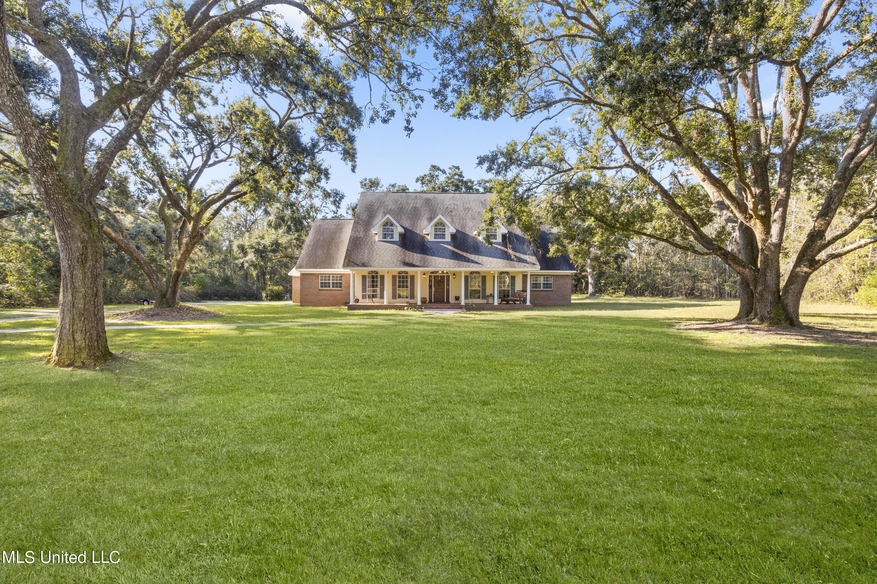 1122 Demourelle Road Pass Christian, MS 39571 - Photo 3 of 34 001