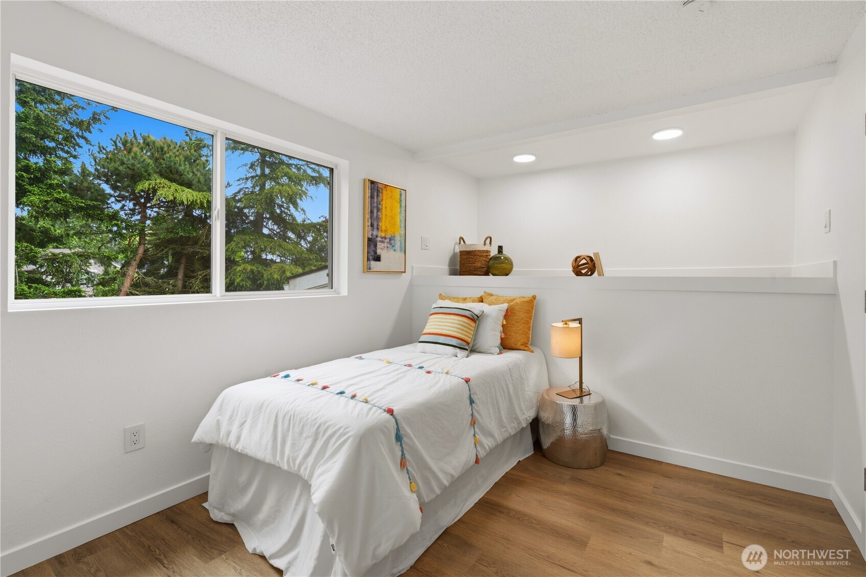 2208 Vashon Avenue Northeast Renton, WA 98059 - Photo 21 of 32