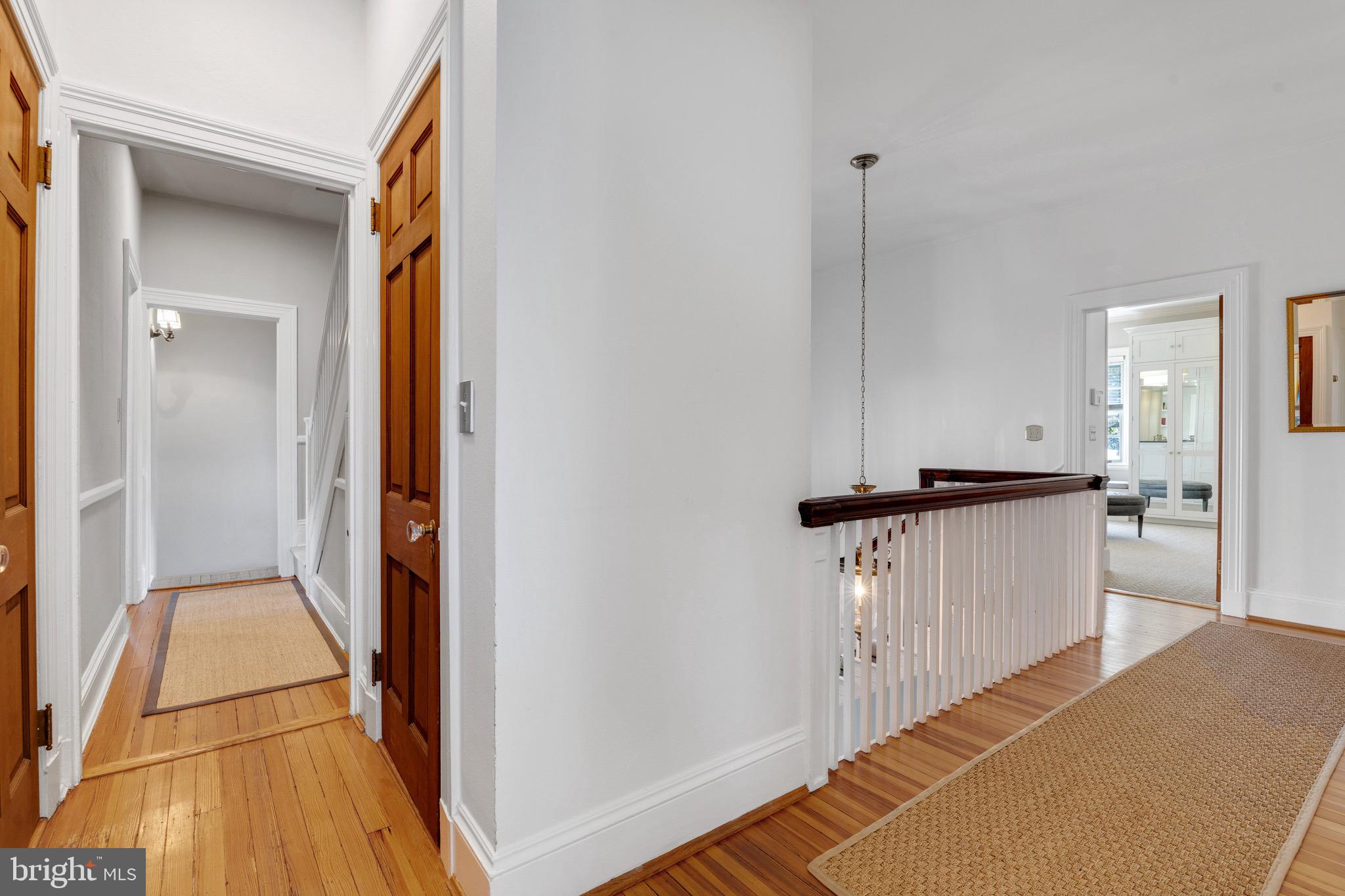 500 Somerset Road Baltimore, MD 21210 - Photo 49 of 80 Second floor hall