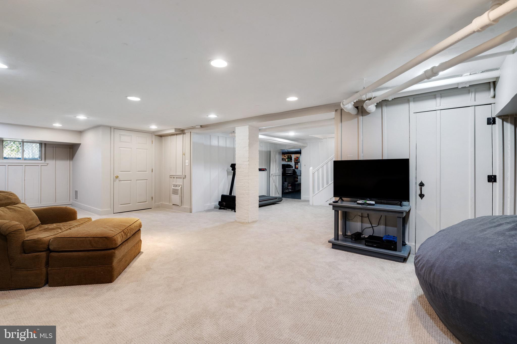 500 Somerset Road Baltimore, MD 21210 - Photo 60 of 80 Spacious lower level with recessed lights