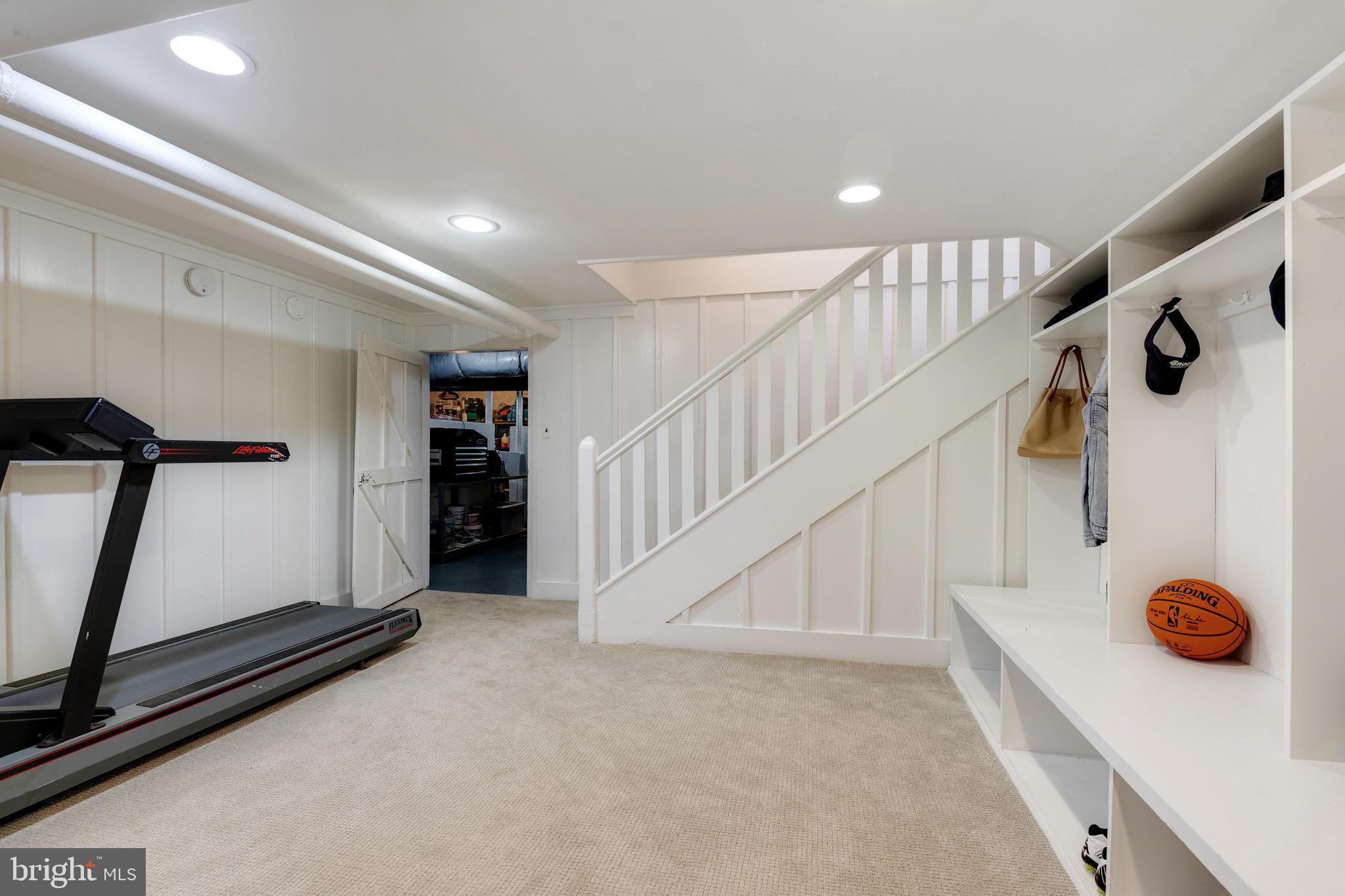 500 Somerset Road Baltimore, MD 21210 - Photo 62 of 80 Built-in cubbies