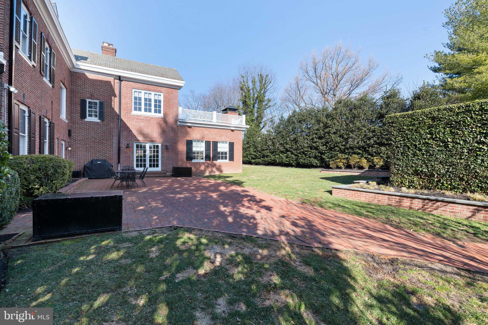 500 Somerset Road Baltimore, MD 21210 - Photo 69 of 80 Rear yard