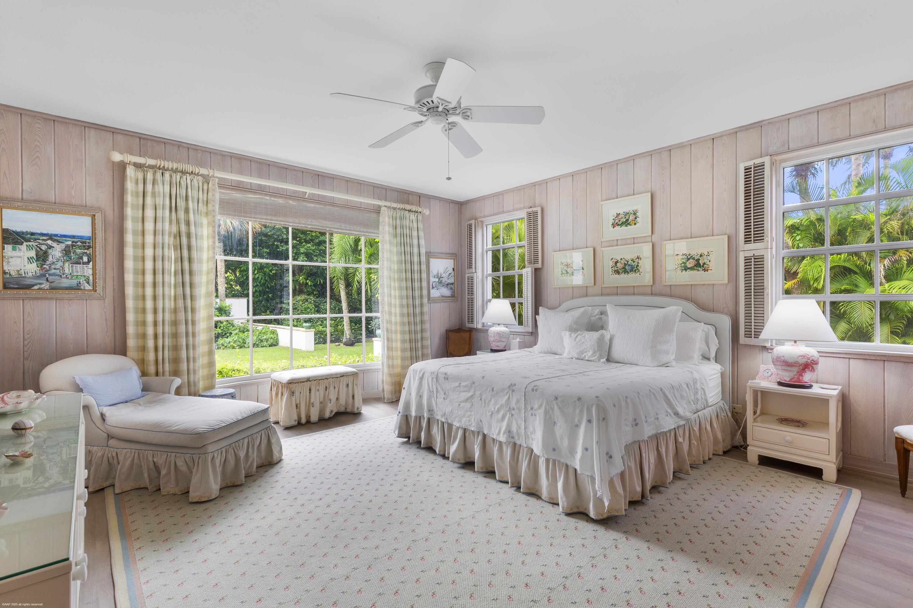 128 South Beach Road Jupiter Island, FL 33455 - Photo 17 of 29 128 S Beach Rd 018
