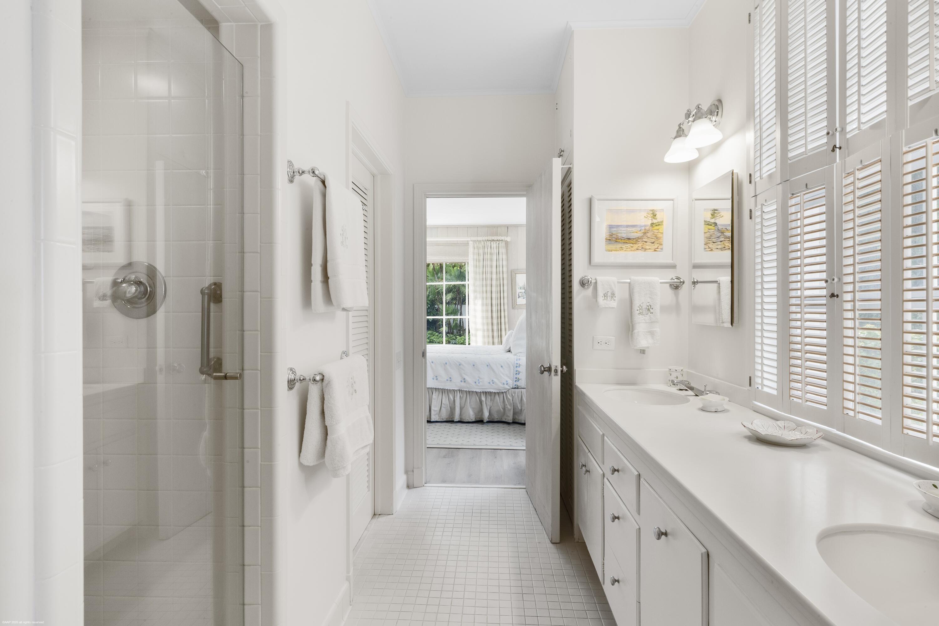 128 South Beach Road Jupiter Island, FL 33455 - Photo 18 of 29 128 S Beach Rd 021