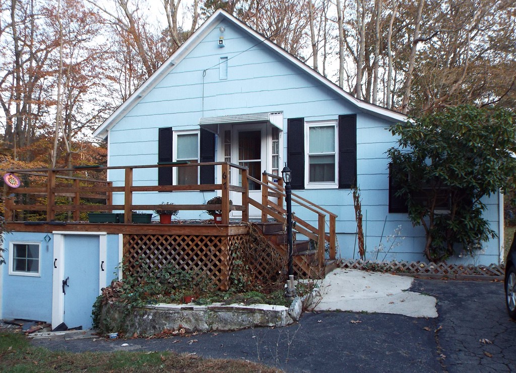 67 R Rear Hartsuff Street Rockland, MA 02370 - Photo 1 of 3 Gallery Image 1
