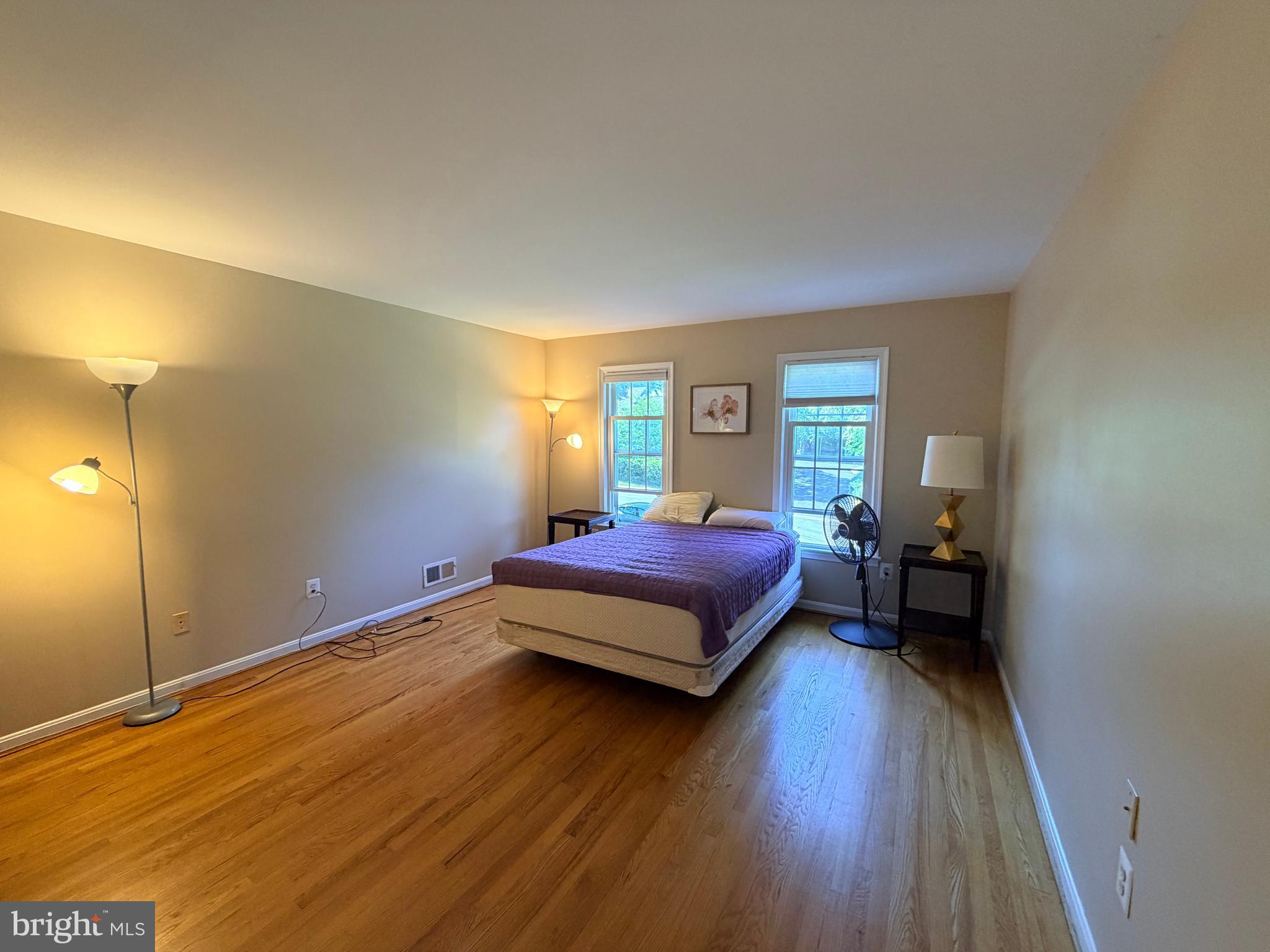 10802 Hunt Club Road Reston, VA 20190 - Photo 26 of 39 Gallery Image 26