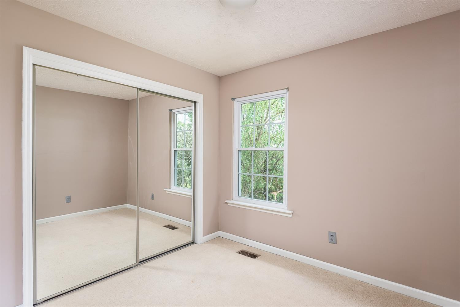 1105 Tanbark Road Lexington, KY 40515 - Photo 22 of 29 Photo 22