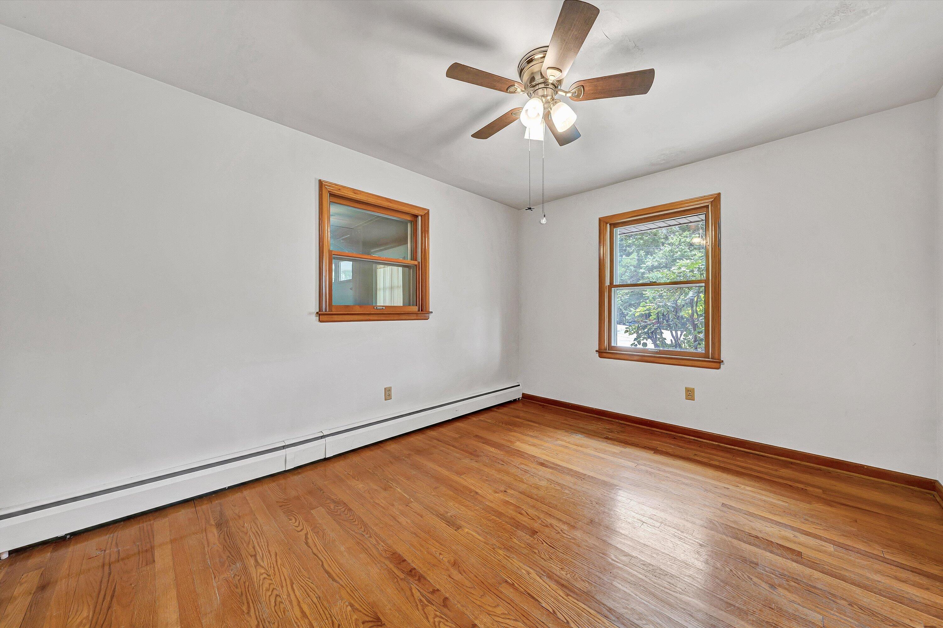 4506 Rosecrest Road Roanoke, VA 24018 - Photo 9 of 49 09-DSC00190