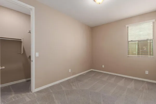 $2,650 | 10158 Theorem Drive, Mesa, AZ 85212