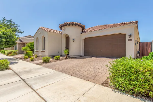 $2,650 | 10158 Theorem Drive, Mesa, AZ 85212