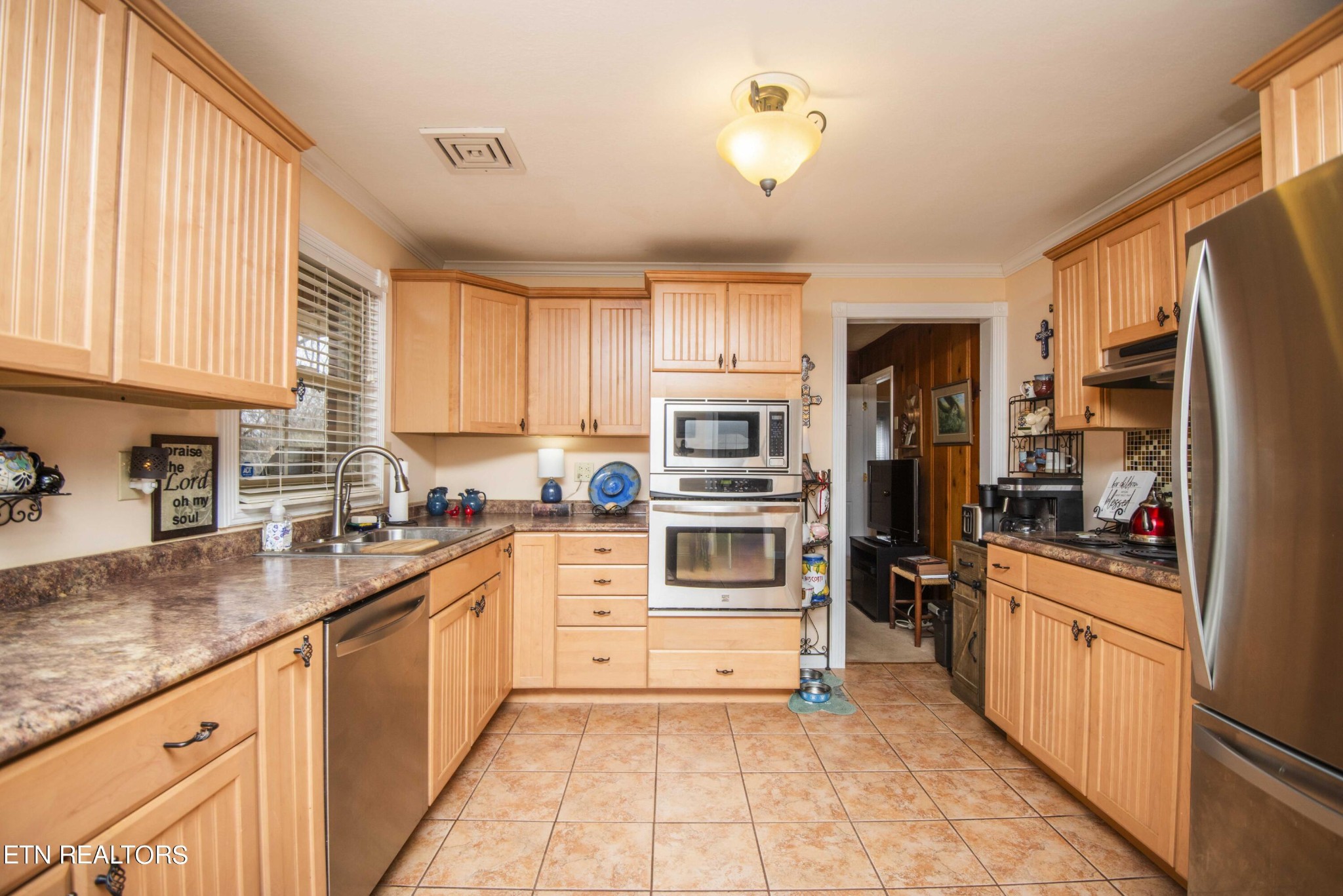 1704 Reaves Road Knoxville, TN 37912 - Photo 16 of 36 Gallery Image 16