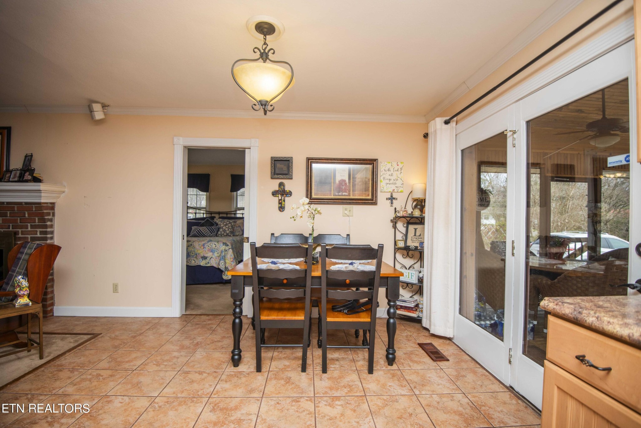 1704 Reaves Road Knoxville, TN 37912 - Photo 20 of 36 Gallery Image 20