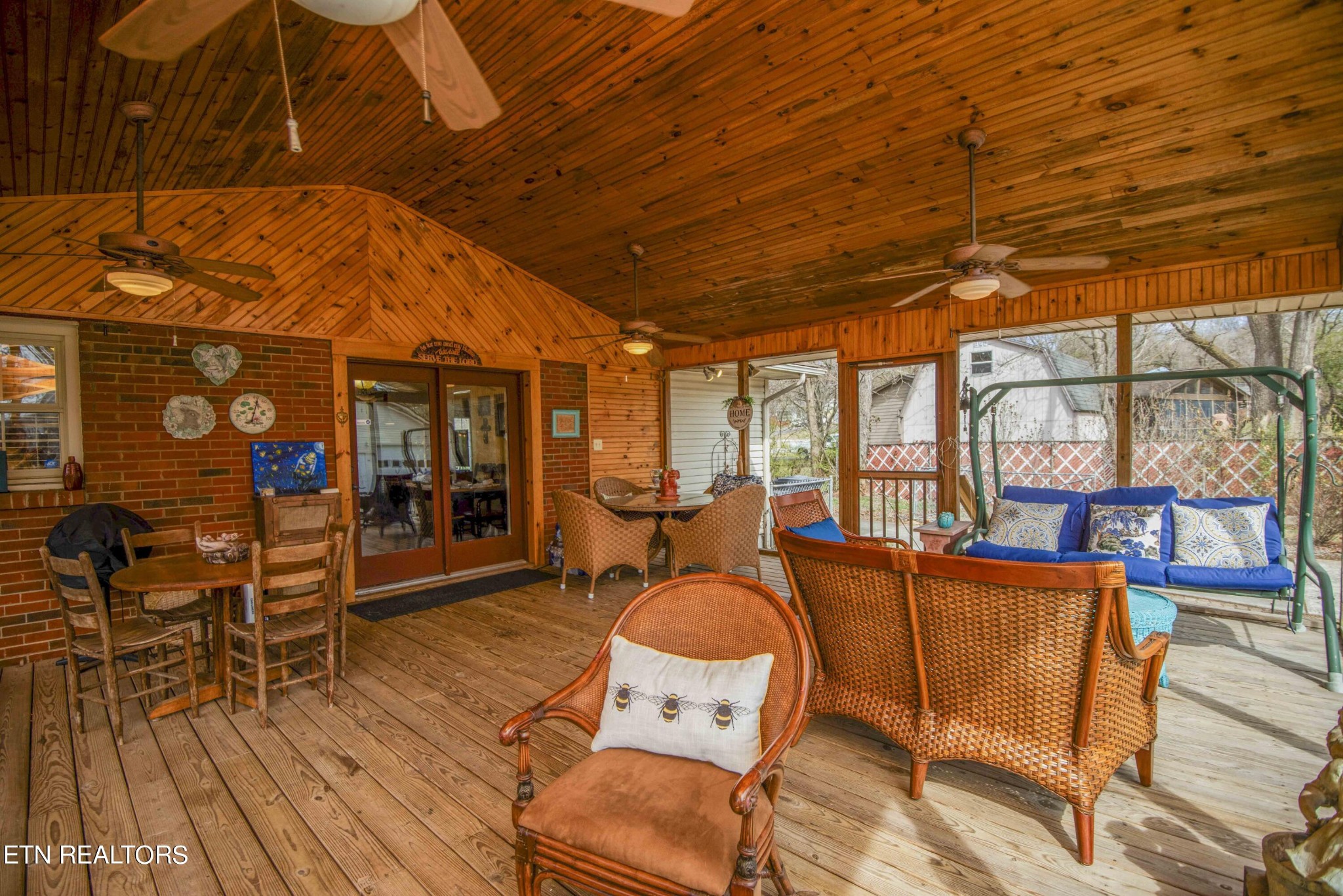 1704 Reaves Road Knoxville, TN 37912 - Photo 32 of 36 Gallery Image 32