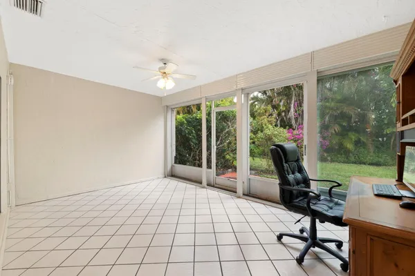 $305,000 | 7743 Silver Lake Drive, Unit 7743, Delray Beach, FL 33446