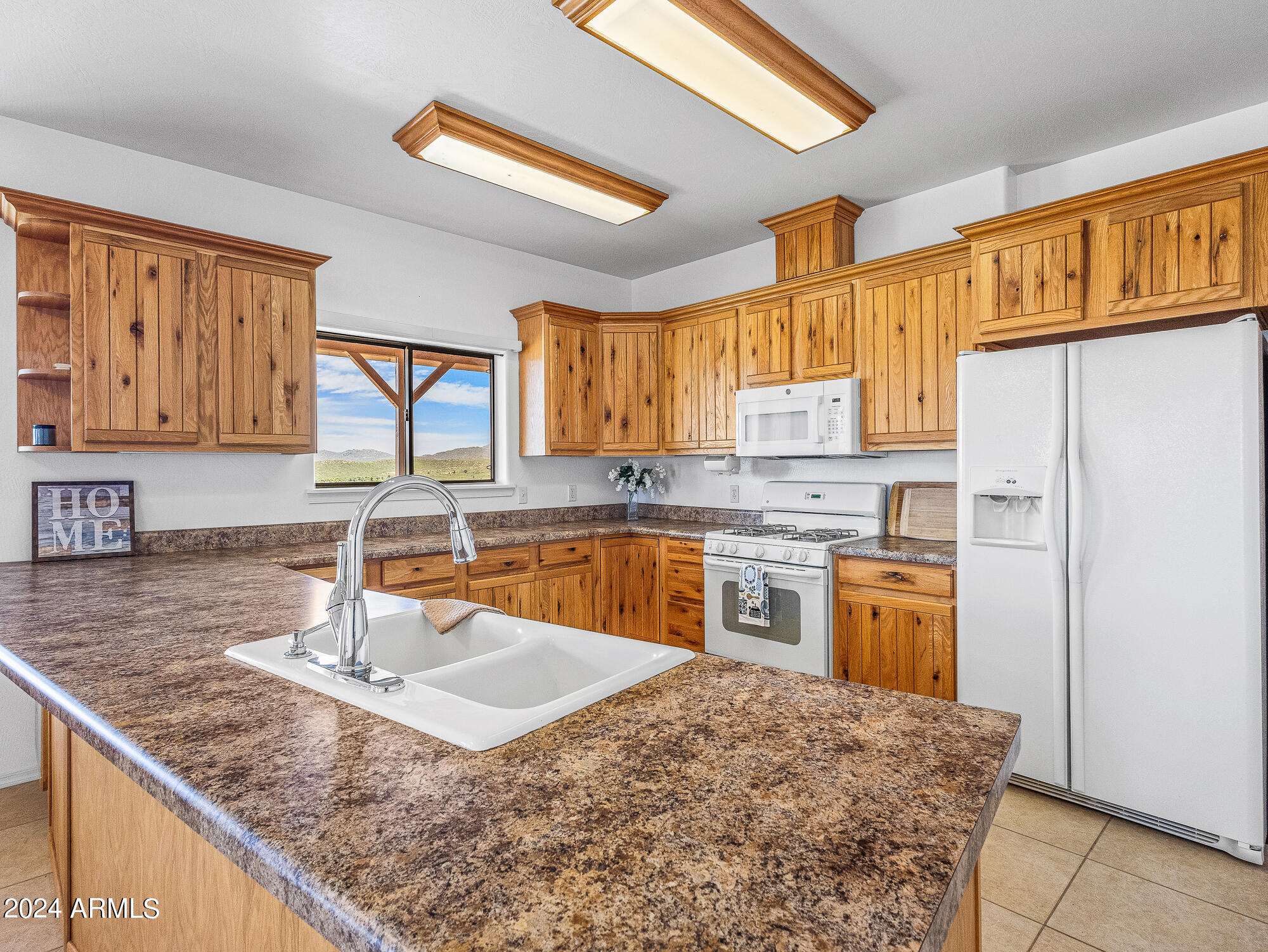 18301 Peeples Valley Road Peeples Valley, AZ 86332 - Photo 16 of 86 18301 S Peeples Valley Rd-50