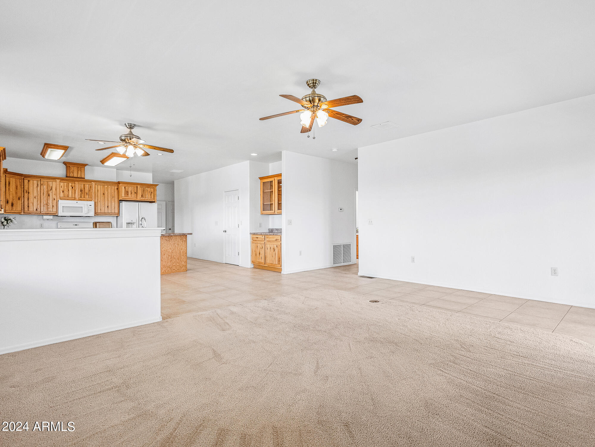 18301 Peeples Valley Road Peeples Valley, AZ 86332 - Photo 26 of 86 18301 S Peeples Valley Rd-44